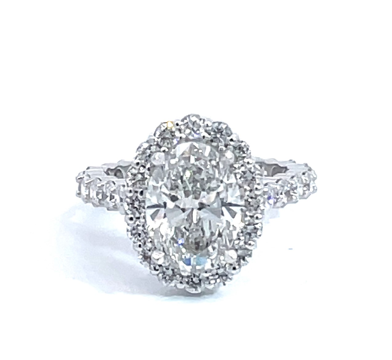 Scalloped Oval Halo Custom Diamond Engagement Ring